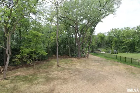 Exterior - 107 Samuel Ct, Washington, IL 61571 photo 6 of 7
