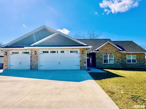 Exterior - 107 Samuel Ct, Washington, IL 61571 photo 2 of 7