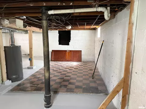 Other - 714 E Ash St, Canton, IL 61520 photo 5 of 12