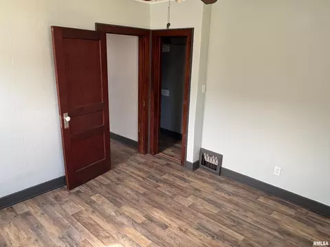 Bedroom - 714 E Ash St, Canton, IL 61520 photo 5 of 8
