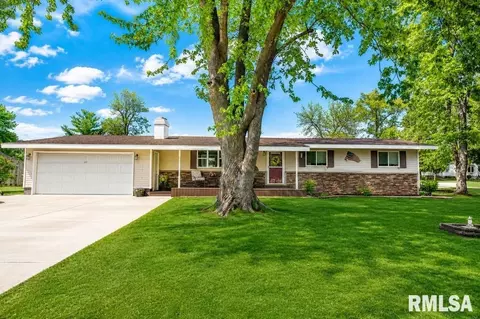 18519 Main St, Trivoli, IL 61569