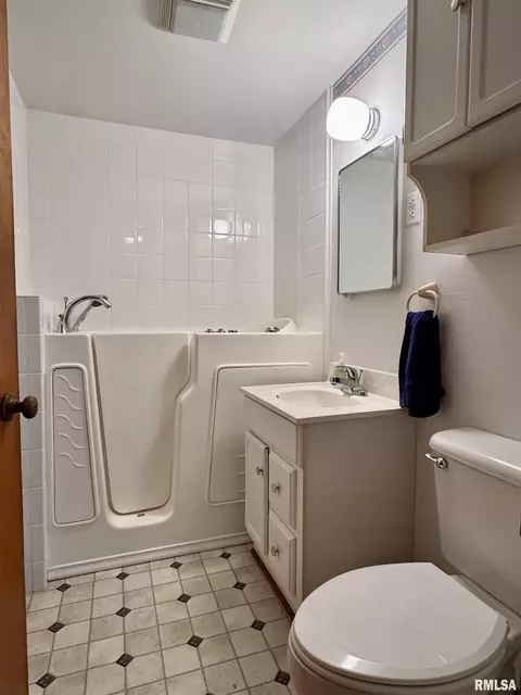 12144 N 1050th Rd, Macomb, IL 61455 photo 23