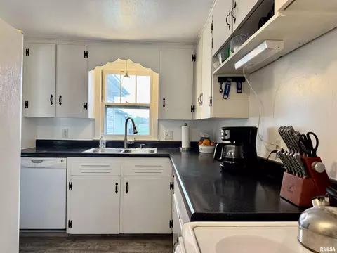 12144 N 1050th Rd, Macomb, IL 61455 photo 16