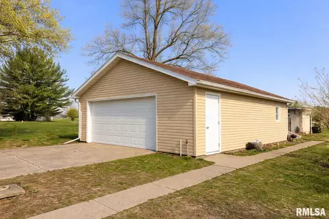 12144 N 1050th Rd, Macomb, IL 61455 photo 4