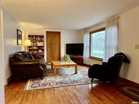 12144 N 1050th Rd, Macomb, IL 61455 photo 7