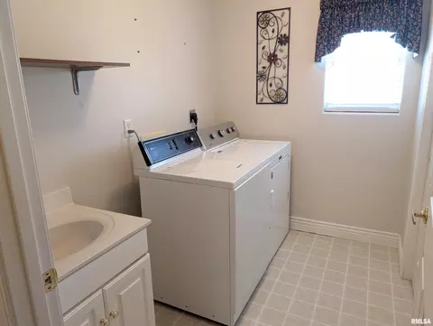 Other - 1506 Apache Dr, Marion, IL 62959 photo 3 of 8