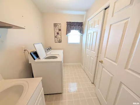 Other - 1506 Apache Dr, Marion, IL 62959 photo 8 of 8