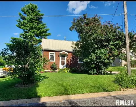 Other - 706 N State St, Roanoke, IL 61561 photo 4 of 13