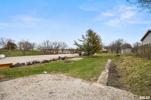 Exterior - 706 N State St, Roanoke, IL 61561 photo 6 of 10