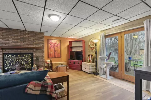 Other - 834 E Fairview St, Peoria, IL 61615 photo 6 of 11