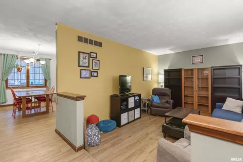 Other - 834 E Fairview St, Peoria, IL 61615 photo 2 of 11