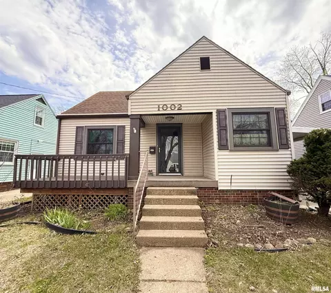 Exterior - 1002 E Willcox Ave, Peoria, IL 61603 photo 2 of 7