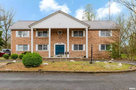 1609 S 22nd St, Herrin, IL 62948