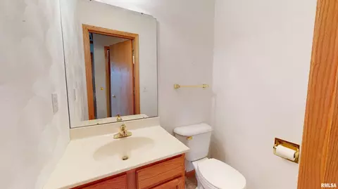 Bath - 2 Royal Ct, Washington, IL 61571 photo 1 of 3