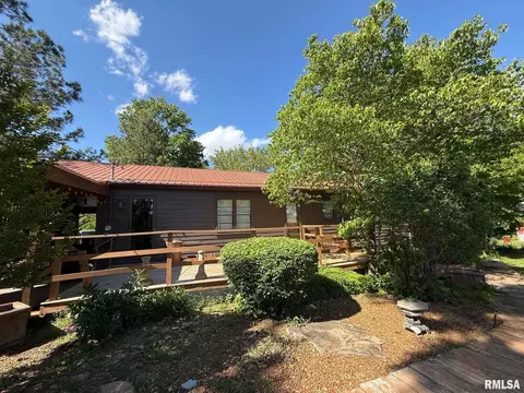 834 Pleasant Hill Rd, Carbondale, IL 62902