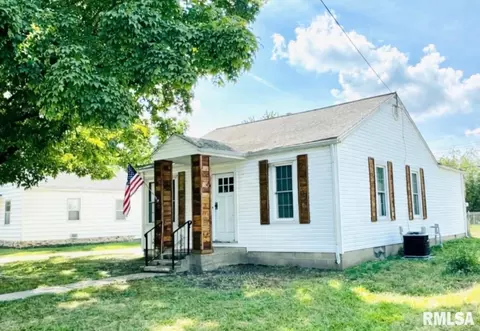 290 N 11th Ave, Canton, IL 61520