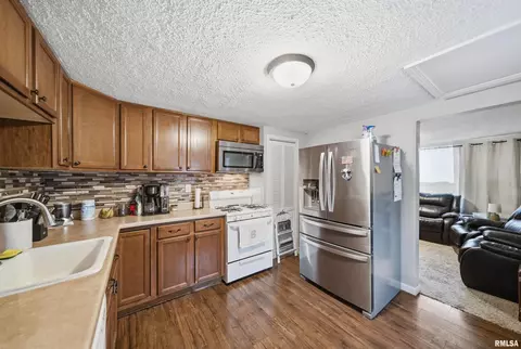 Other - 121 Bess St, Washington, IL 61571 photo 3 of 7
