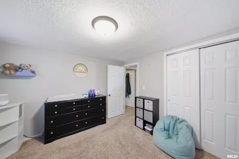 Bedroom - 121 Bess St, Washington, IL 61571 photo 6 of 6