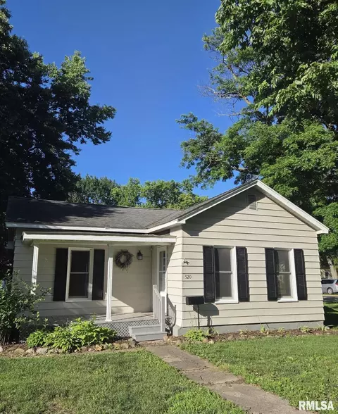 520 W Beech St, Chillicothe, IL 61523