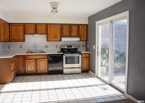 Kitchen - 190 Arlington Dr, Macomb, IL 61455 photo 1 of 1