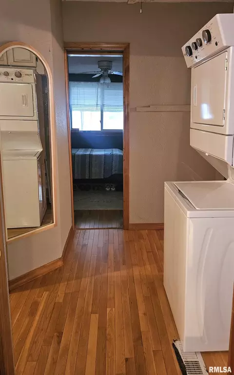 Other - 658 Keeling Ct, Canton, IL 61520 photo 5 of 6