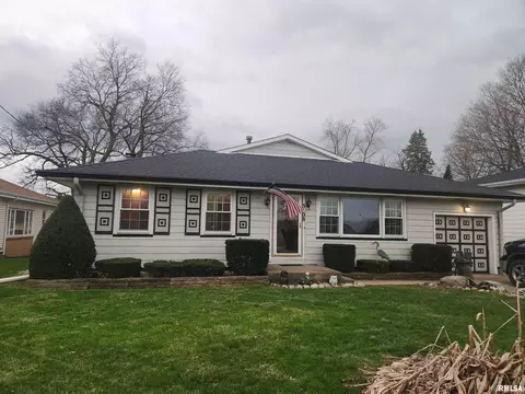 5108 W Pfeiffer Rd, Bartonville, IL 61607