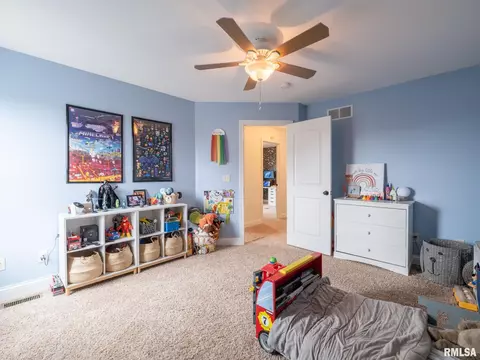 Bedroom - 1716 Rustic Oak Dr, Washington, IL 61571 photo 12 of 16