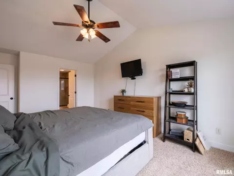 Bedroom - 1716 Rustic Oak Dr, Washington, IL 61571 photo 4 of 16