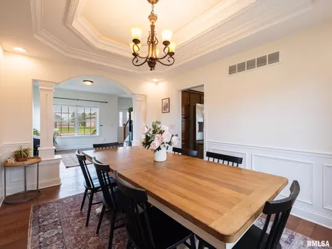 Dining - 1716 Rustic Oak Dr, Washington, IL 61571 photo 1 of 4