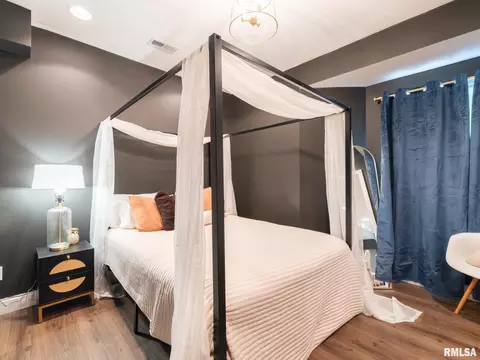 Bedroom - 1716 Rustic Oak Dr, Washington, IL 61571 photo 15 of 16