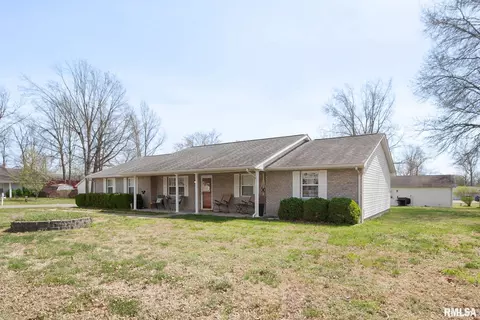 1401 Hannah Dr, Marion, IL 62959