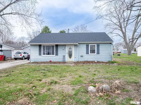 209 N Kellogg St, Yates City, IL 61572