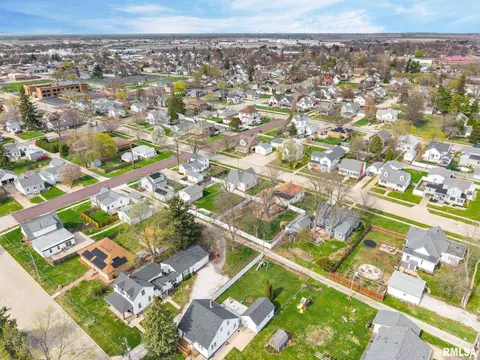 View/Area - 504 E Adams St, Morton, IL 61550 photo 10 of 11