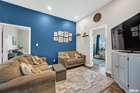 Living - 504 E Adams St, Morton, IL 61550 photo 1 of 1