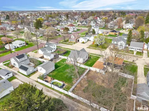 View/Area - 504 E Adams St, Morton, IL 61550 photo 5 of 11