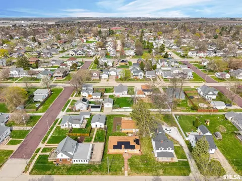 View/Area - 504 E Adams St, Morton, IL 61550 photo 9 of 11