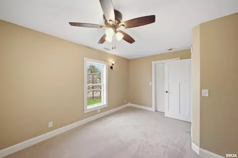 Bedroom - 22014 N Route 40, Edelstein, IL 61526 photo 12 of 12