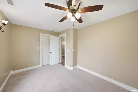 Bedroom - 22014 N Route 40, Edelstein, IL 61526 photo 11 of 12