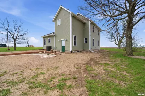 Exterior - 22014 N Route 40, Edelstein, IL 61526 photo 6 of 7
