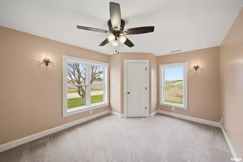 Bedroom - 22014 N Route 40, Edelstein, IL 61526 photo 5 of 12