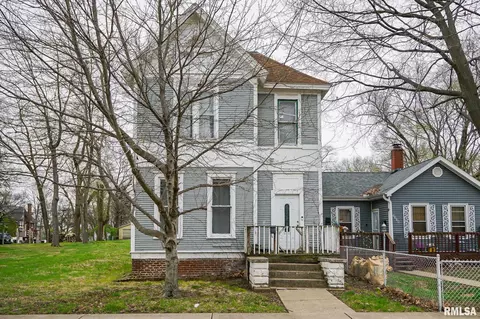 1116 NE Monroe St, Peoria, IL 61603