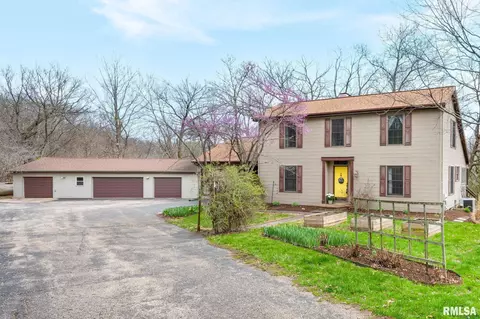 1670 Coal Bank Rd, Metamora, IL 61548