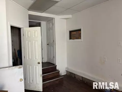 2007 10th St, Silvis, IL 61282 photo 8