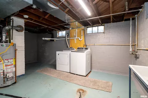 Other - 206 S Walnut St, Eureka, IL 61530 photo 11 of 14
