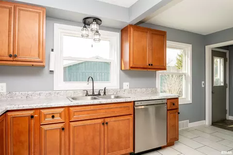 Kitchen - 206 S Walnut St, Eureka, IL 61530 photo 4 of 6