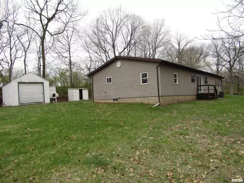 10315 E County Highway 14, Lewistown, IL 61542