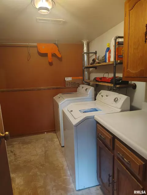 Other - 1824 Riverview Dr, Macomb, IL 61455 photo 13 of 14