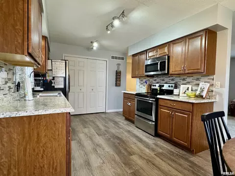 Kitchen - 827 W Mcdonough St, Macomb, IL 61455 photo 7 of 7