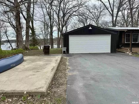 Other - 24700 E Lakeview Dr, Canton, IL 61520 photo 4 of 14
