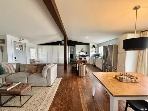 Other - 24700 E Lakeview Dr, Canton, IL 61520 photo 9 of 14